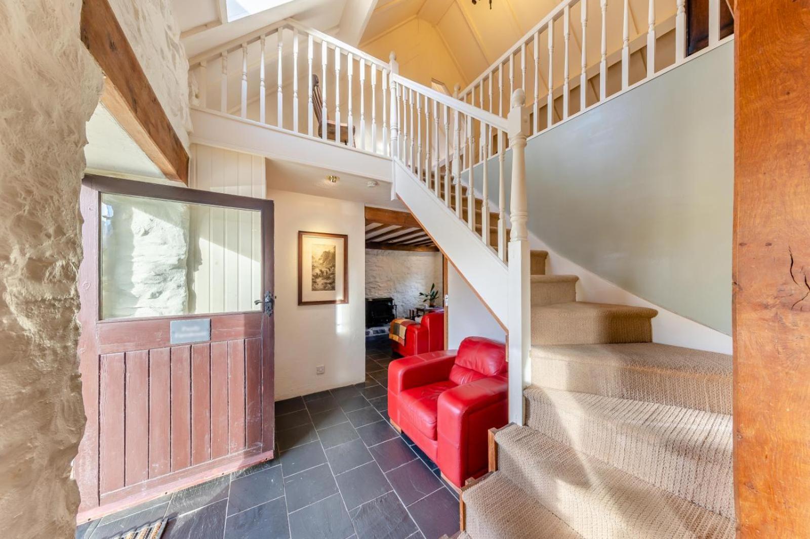 Pandy Farmhouse - Panoramic Mountain Views Within Snowdonia'S National Park - 4X4 Recommended Dolgellau Buitenkant foto